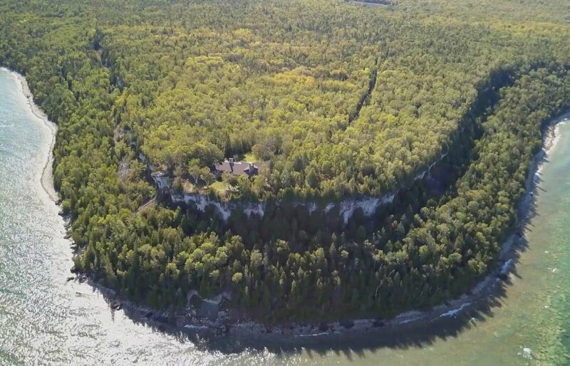 MapleCross Nature Reserve at Cape Chin, Peninsula Section, 523 acres